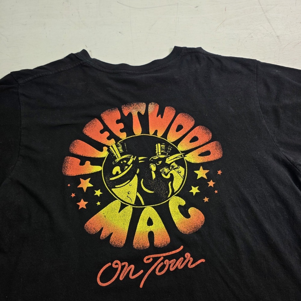 Fleetwood Mac On Tour T-Shirt Mens XL Black Band On Tour Tee Penguin Graphic VG - Picture 5 of 7